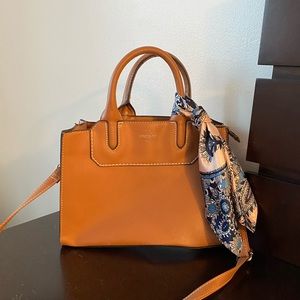 London Fog two way shoulder bag